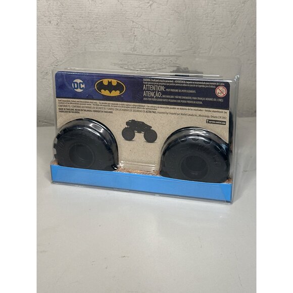 Hot Wheels Monster Trucks Oversized Batman Tumbler 2024 Die-Cast Vehicle 3+ - Picture 4 of 5